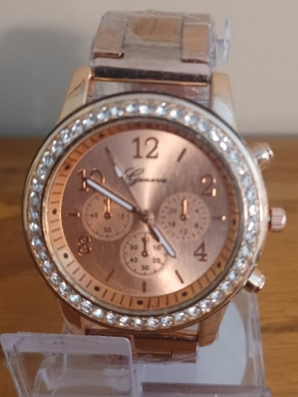 Ladies GENEVA Rose Gold Colored Quartz Watch - WORKS!